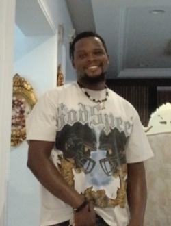 Profil de Tosin, un homme célibataire de 28 ans à Abbey Hill