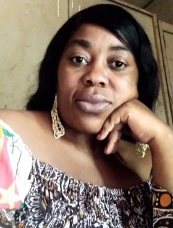 Profil de Irène, une femme célibataire de 42 ans à Yaoundé