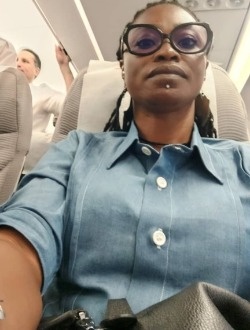 Profil de Prisca Aimée, une femme célibataire de 47 ans à Abidjan