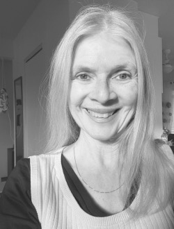 Profil de Nathalie, une femme célibataire de 60 ans à Nicolet