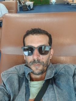 Profil de Doudou, un homme célibataire de 48 ans à Paris