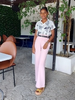 Profil de Myriam, une femme célibataire de 27 ans à Toamasina