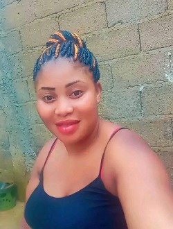 Profil de Vanel, une femme célibataire de 27 ans à Yaoundé