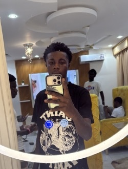 Profil de Kelvin, un homme célibataire de 19 ans à Miami
