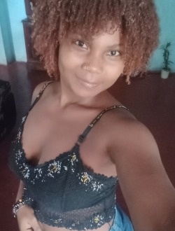 Profil de Noeline, une femme célibataire de 23 ans à Toamasina