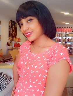 Profil de Jessica, une femme célibataire de 34 ans à Nzang-Ayong