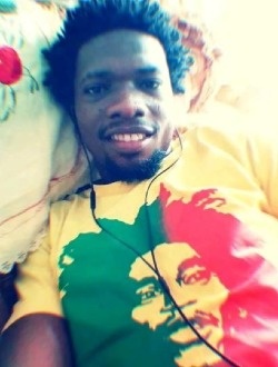 Profil de Steve, un homme célibataire de 32 ans à Yaoundé