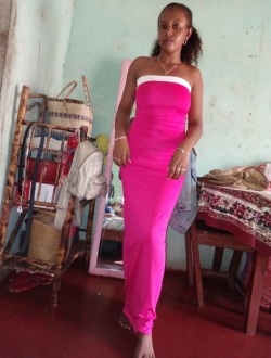 Profil de Mbotifeno, une femme célibataire de 31 ans à Abatoafo