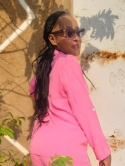 Profil de Rita, une femme célibataire de 53 ans à Yaoundé