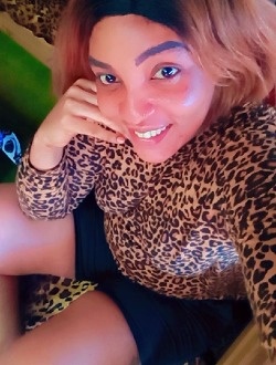 Profil de Lyndie, une femme célibataire de 36 ans à Yaoundé