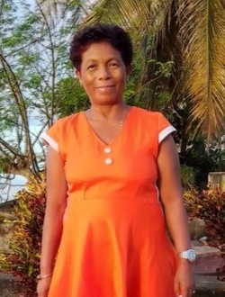 Profil de Isabelle, une femme célibataire de 52 ans à Sambava