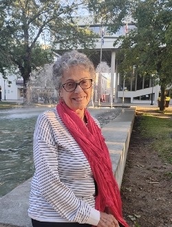 Profil de France, une femme célibataire de 76 ans à Mascouche