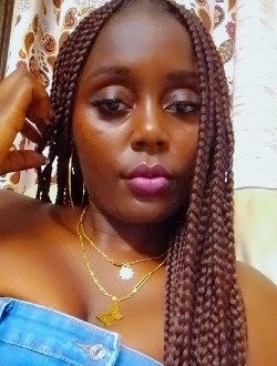 Profil de Rachel, une femme célibataire de 30 ans à Douala