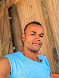 Profil de Henriel, un homme célibataire de 32 ans à Toamasina