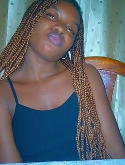 Profil de Alex, une femme célibataire de 24 ans à Douala