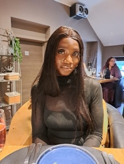 Profil de Lary, une femme célibataire de 36 ans à Rixensart