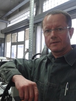 Profil de Antoine, un homme célibataire de 52 ans à Mayenne