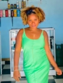 Profil de Davilla, une femme célibataire de 27 ans à Sambava