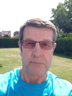 Profil de Lucas, un homme célibataire de 52 ans à La Rochelle