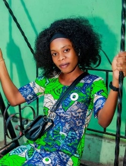 Profil de Rebecca, une femme célibataire de 23 ans à Brazzaville