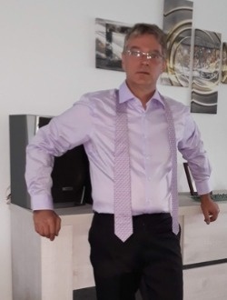 Profil de Alain, un homme célibataire de 57 ans à Florennes