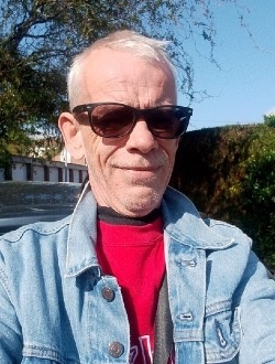 Profil de Phil, un homme célibataire de 51 ans à Lille