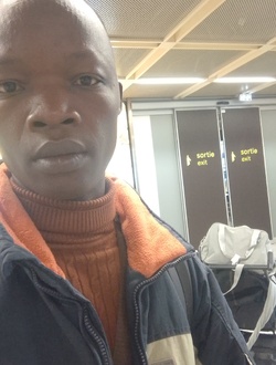 Profil de Dje, un homme célibataire de 34 ans à Loireauxence