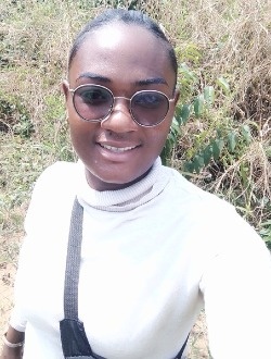 Profil de Olive, une femme célibataire de 28 ans à Yaoundé