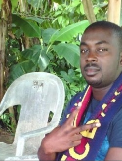 Profil de Franto, un homme célibataire de 36 ans à Échirolles