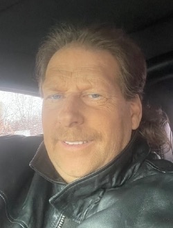 Profil de Daniel, un homme célibataire de 59 ans à Gatineau