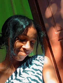 Profil de Shade, une femme célibataire de 19 ans à Antsiranana