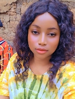 Profil de Alamako, une femme célibataire de 26 ans à Siguiri