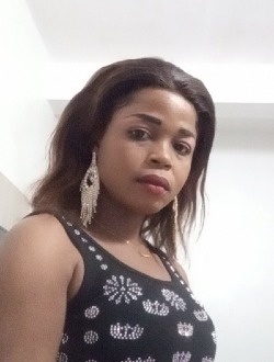 Profil de Larissa, une femme célibataire de 34 ans à Yamoussoukro