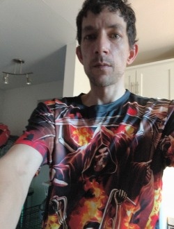 Profil de Michael, un homme célibataire de 42 ans à Jonquière