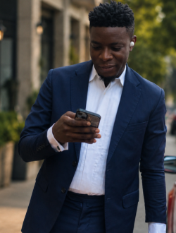 Profil de Boris, un homme célibataire de 32 ans à Yaoundé