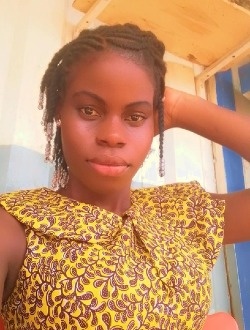 Profil de Débora, une femme célibataire de 26 ans à Lomé