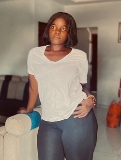 Profil de Dydy, une femme célibataire de 27 ans à Abi