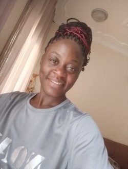 Profil de Marie Louise, une femme célibataire de 31 ans à Yaoundé
