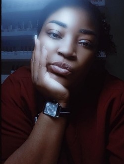 Profil de Flora, une femme célibataire de 40 ans à Doha