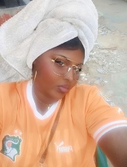 Profil de Estelle, une femme célibataire de 29 ans à Paris