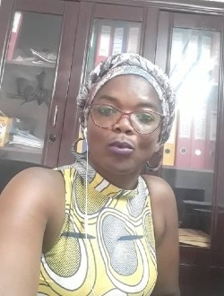 Profil de Pretty, une femme célibataire de 46 ans à Douala