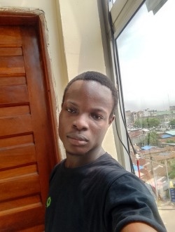 Profil de Tobi, un homme célibataire de 24 ans à Cotonou