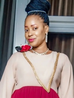 Profil de Stephanie, une femme célibataire de 40 ans à Brazzaville