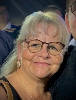 Profil de Lyne, une femme célibataire de 59 ans à Laval