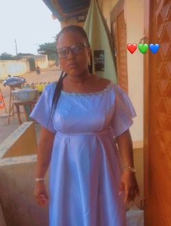Profil de Mel, une femme célibataire de 28 ans à Cotonou