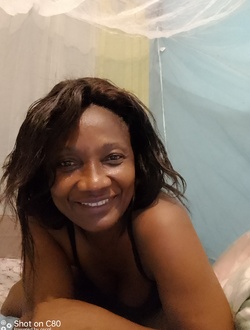 Profil de Grâce, une femme célibataire de 45 ans à Yaoundé