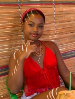 Profil de Hynardie, une femme célibataire de 22 ans à Toamasina