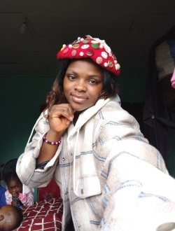 Profil de Christelle, une femme célibataire de 20 ans à Limbe