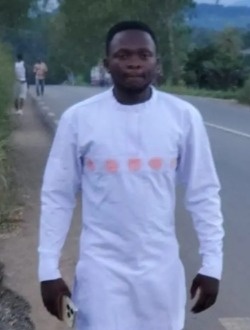 Profil de Vitalis Roosevelt, un homme célibataire de 27 ans à Biyem