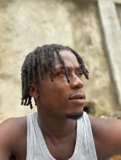 Profil de Ariel, un homme célibataire de 25 ans à Cocody